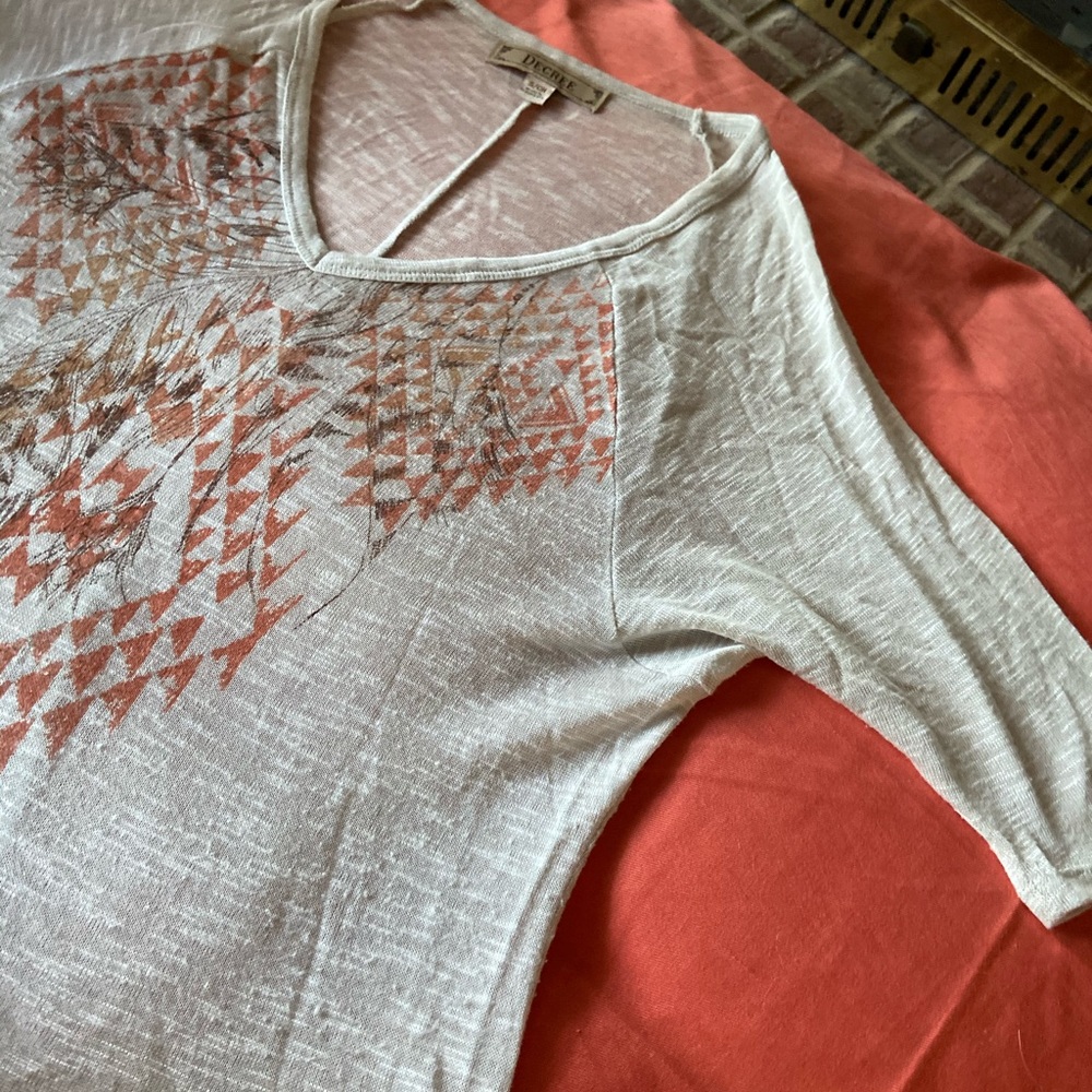 Shirt - Picture 3 of 3